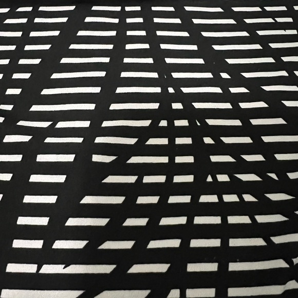 KASPER Drape Neck Sleeveless Top Size PM - Picture 4 of 9